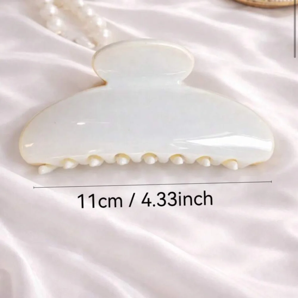 3 Claw Clips